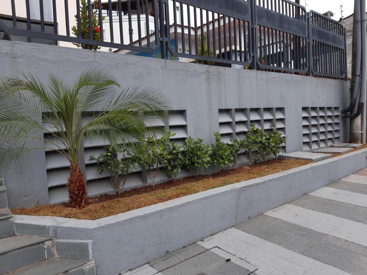 Biarritz C/ Wi-fi Apartment Guaruja